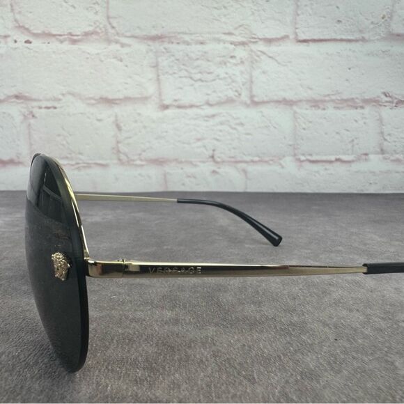 Versace VE2176 Retro Medusa Round Black Sunglasses - Picture 8 of 14